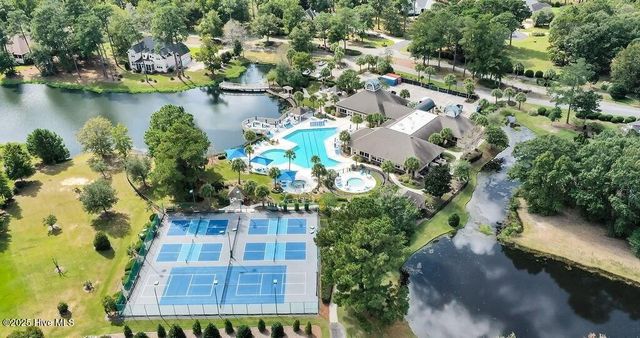 6239 Castlebrook Way SW, Ocean Isle Beach, NC 28469