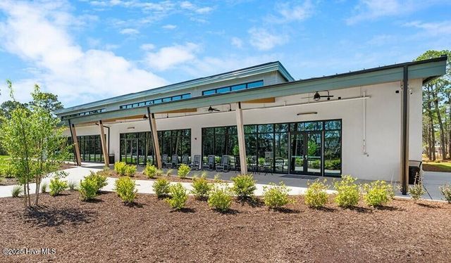 6239 Castlebrook Way SW, Ocean Isle Beach, NC 28469