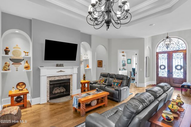 6239 Castlebrook Way SW, Ocean Isle Beach, NC 28469