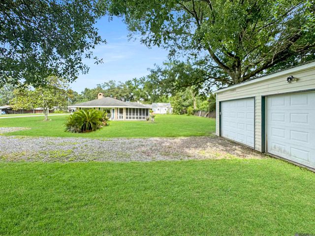 40467 Jason Kinchen Ln, Gonzales, LA 70737