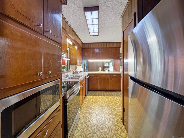 40467 Jason Kinchen Ln, Gonzales, LA 70737