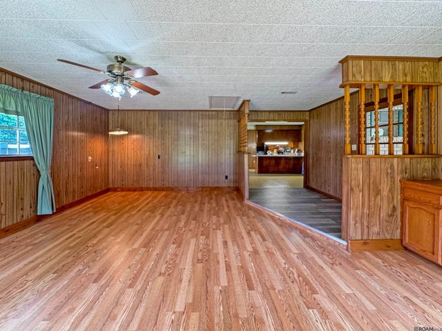 40467 Jason Kinchen Ln, Gonzales, LA 70737