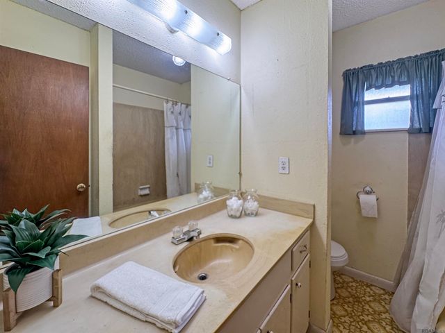 40467 Jason Kinchen Ln, Gonzales, LA 70737