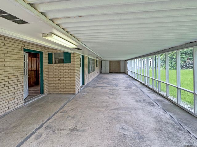 40467 Jason Kinchen Ln, Gonzales, LA 70737