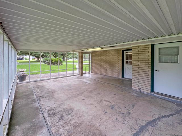40467 Jason Kinchen Ln, Gonzales, LA 70737