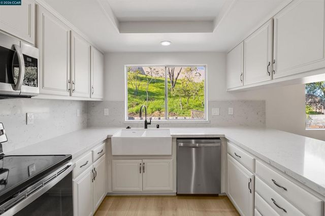 18 Danridge Ct, Antioch, CA 94509