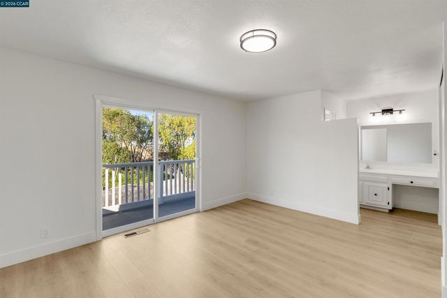 18 Danridge Ct, Antioch, CA 94509