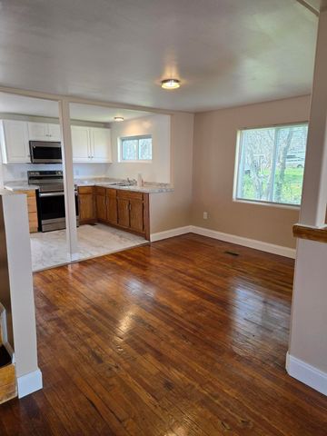 2160 Benton Pike, NE, Cleveland, TN 37323