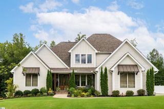 73 Enoree Farm Way, Taylors, SC 29687