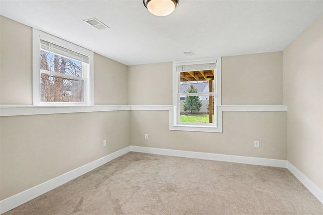 4480 Knapp Street, Grand Rapids, MI 49525