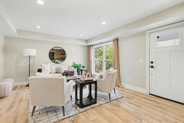 4480 Knapp Street, Grand Rapids, MI 49525