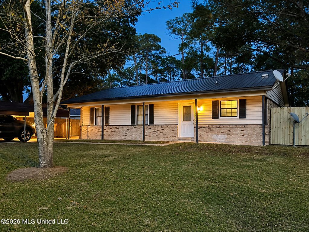 358 Nancy Drive, D'iberville, MS 39540