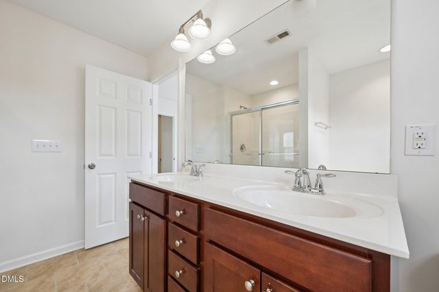 411 Starkey Street, Raleigh, NC 27603
