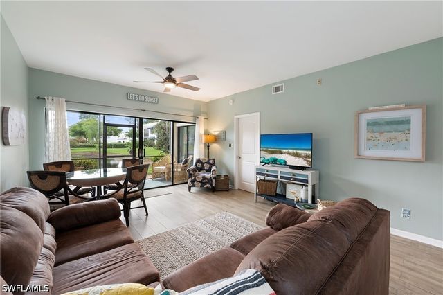 3313 Europa DR 216, Naples, FL 34105