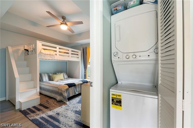 3313 Europa DR 216, Naples, FL 34105