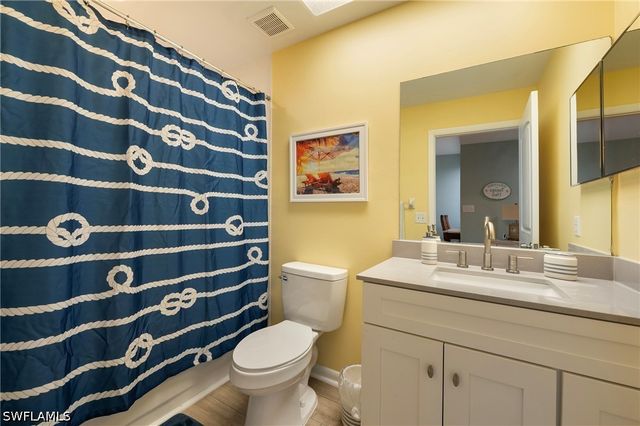 3313 Europa DR 216, Naples, FL 34105