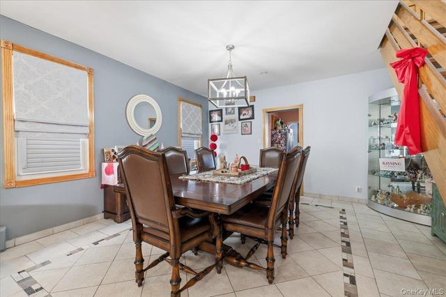 6915 69th Street, Glendale, NY 11385