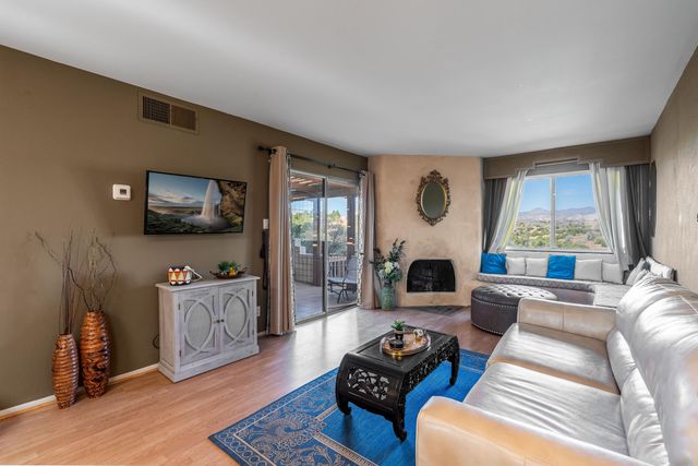 6412 Tahawash Street, Cochiti Lake, NM 87083