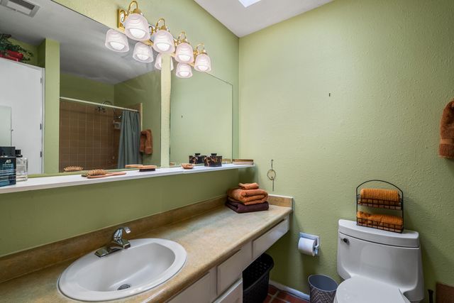 6412 Tahawash Street, Cochiti Lake, NM 87083