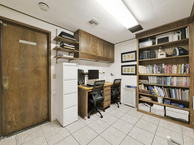 1150 E Lancaster Boulevard, Lancaster, CA 93535
