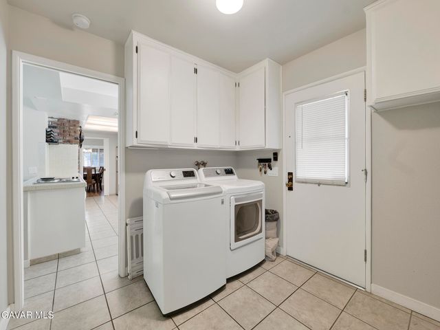1150 E Lancaster Boulevard, Lancaster, CA 93535