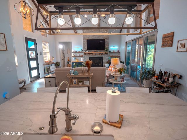 2200 W WHISPERING Springs, Show Low, AZ 85901