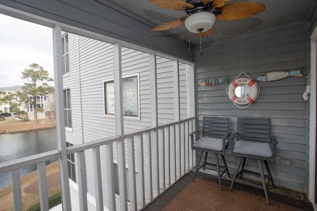 305 Hillside Dr N Apt 204, North Myrtle Beach, SC 29582