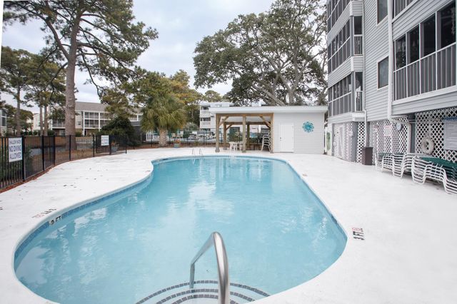 305 Hillside Dr N Apt 204, North Myrtle Beach, SC 29582