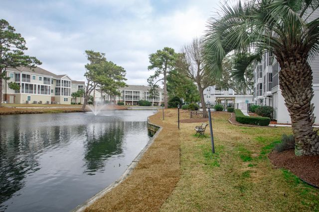 305 Hillside Dr N Apt 204, North Myrtle Beach, SC 29582