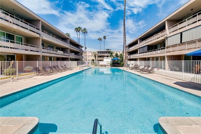 6979 Palm N141, Riverside, CA 92506