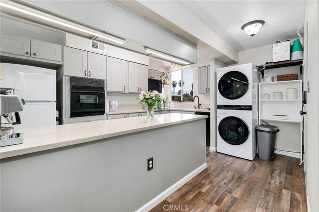 6979 Palm N141, Riverside, CA 92506