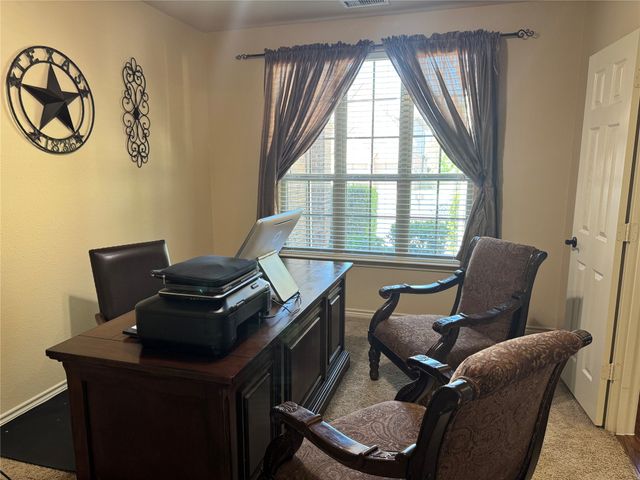 5817 Pine Flat Court, Fort Worth, TX 76179