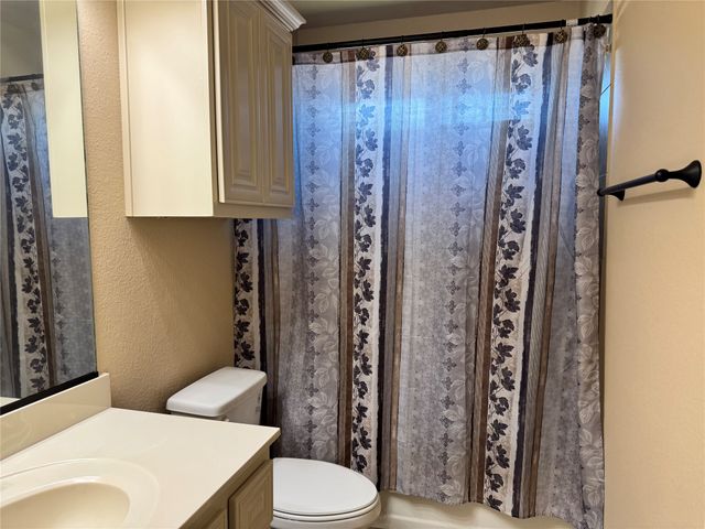 5817 Pine Flat Court, Fort Worth, TX 76179