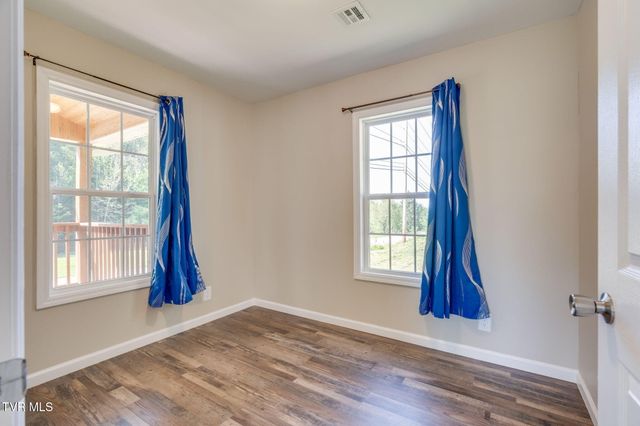 633 Bristol Highway, Gate City, VA 24251