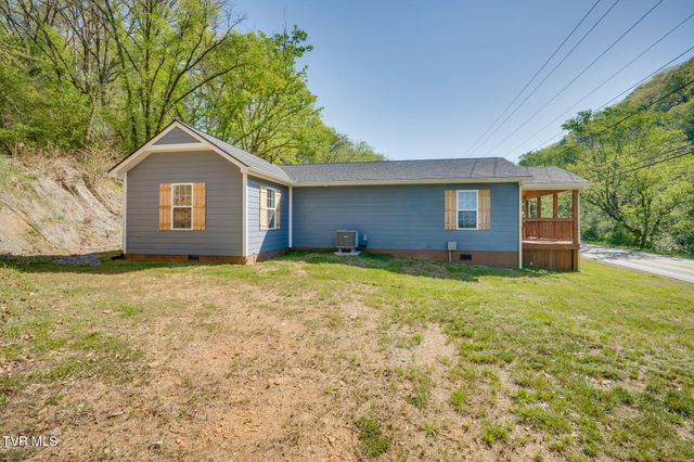 633 Bristol Highway, Gate City, VA 24251
