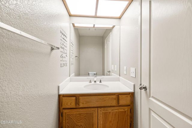 600 Kingswood Lane F, Simi Valley, CA 93065