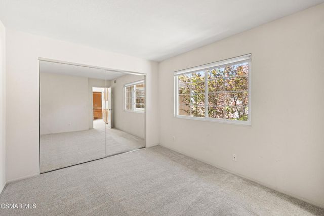 600 Kingswood Lane F, Simi Valley, CA 93065