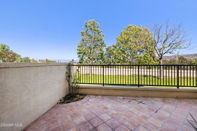 600 Kingswood Lane F, Simi Valley, CA 93065