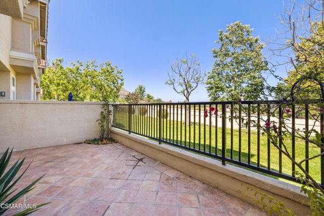 600 Kingswood Lane F, Simi Valley, CA 93065