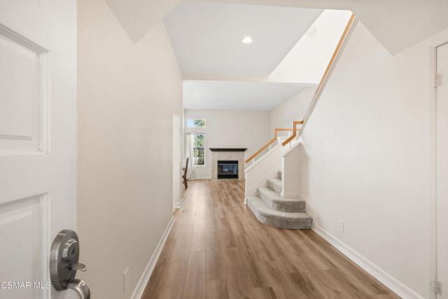 600 Kingswood Lane F, Simi Valley, CA 93065