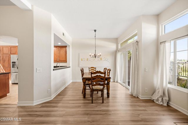 600 Kingswood Lane F, Simi Valley, CA 93065