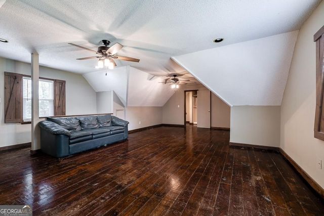 194 Deerfield Drive, Springfield, GA 31329