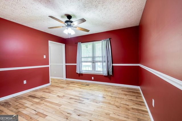 194 Deerfield Drive, Springfield, GA 31329