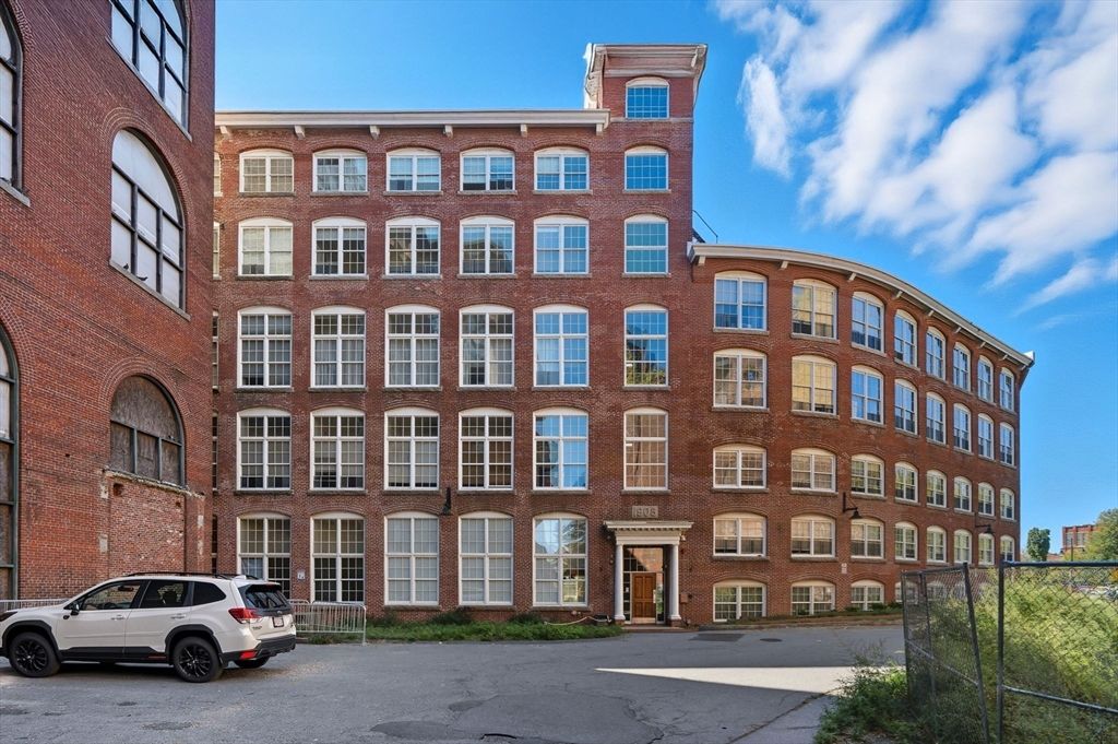 200 Market Street 3002, Lowell, MA 01852