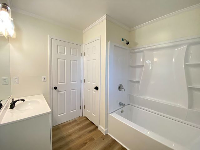 203 Rigney Dr, Manchester, TN 37355