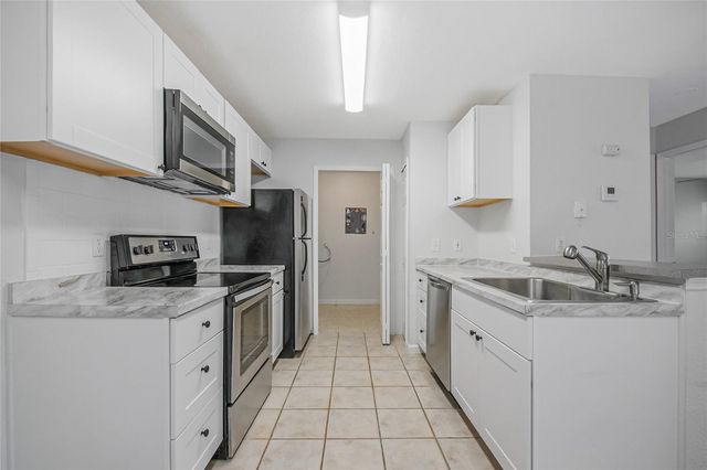 8849 LATREC AVENUE 4107, Orlando, FL 32819