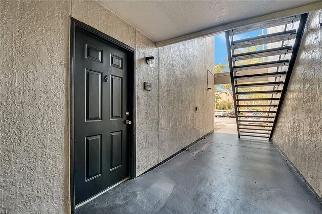 8849 LATREC AVENUE 4107, Orlando, FL 32819