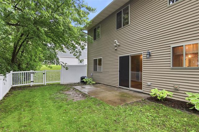 2645 Sessions Street, Eau Claire, WI 54701