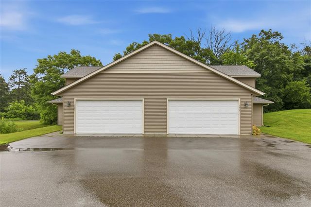 2645 Sessions Street, Eau Claire, WI 54701