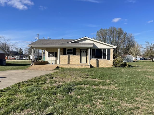 408 Birch St, Lafayette, TN 37083